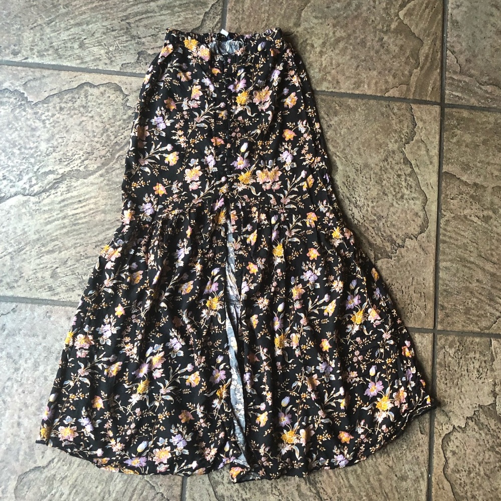 Fit and flare floral skirt
